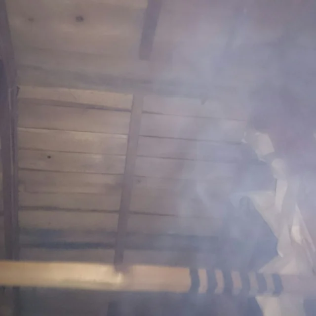 心霊写真　除霊現場のご祈祷✨

苦手な方はご遠慮ください。

こんにちは！マネージャーのロクさんです✨

いつもご覧いただきありがとうございます！！🙇‍♂️😛

どこに何が写っているかは説明いたしません。

分かる人にはわかると思います。

除霊中の屋根裏です。ヒント　一枚目は頭蓋骨、二枚目は　叫び

PS, CGがない時代の物です。

📍茨城県土浦市Medium-spiritual
🚃JR常磐線荒川沖駅下車　西口から徒歩５分💌霊視鑑定・スピリチュアルカウンセリングのご予約は @mediumibaraki 🔗から
対面・電話・オンライン🆗
TEL 080-6557-1598
Instagramもフォローいただけると嬉しいです。これからどうぞ宜しくお願いします🙏
👦マネージャー六さん
#霊媒師
#霊障害
#霊障
#除霊
#電話鑑定
#スピリチュアルカウンセリング
#婚活
#精神障害
#占い
#霊能者
#浄霊
#スピリチュアル
#心霊写真
#オーブ