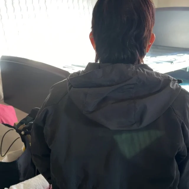 こんにちは!マネージャーのロクさんです ✨

いつもご覧いただきありがとうございます!!🙇 

今回紹介する動画は除霊四日目の動画になります!

苦手な方はご遠慮ください。お経を上げさせていただきました。😛

この現場は非常に静かで家のきしむ音など物音がしない家で分かりやすい現場でした。

魂の成仏も終盤に着ました。

📍 茨城県土浦市 Medium-spiritual
🚃JR常磐線荒川沖駅下車 西口から徒歩5分💌霊視鑑定・スピリチュアルカウンセリングのご予約は @mediumibaraki 🔗 から
対面・電話・オンライン
TEL 080-6557-1598
Instagramもフォローいただけると嬉しいです。これからどうぞ宜しくお願いします 🙏
中の人👦 マネージャー六さん
#霊媒師
#霊障害
#霊障
#除霊
#電話鑑定
#スピリチュアルカウンセリング
#婚活 #精神障害
#占い
#霊能者
#浄霊
#スピリチュアル